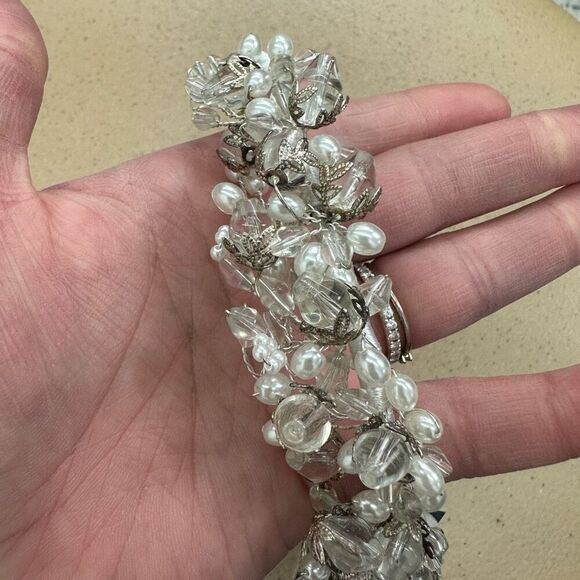 Silk & Lace Veils Women’s Clear and Solid White Multi Sizes Silver Tone Bridal H - Picture 6 of 7